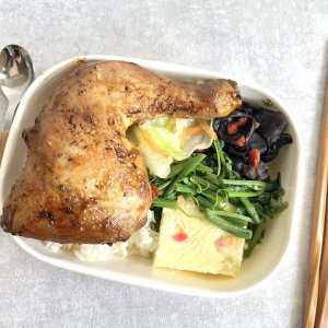 碳烤雞腿傳統餐